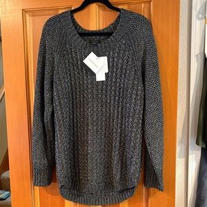 NWT Calvin Klein Women's Silver Sheen Knit Sweater